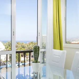 Enchanting El Dorado Accommodation, Sea View! Apartamento